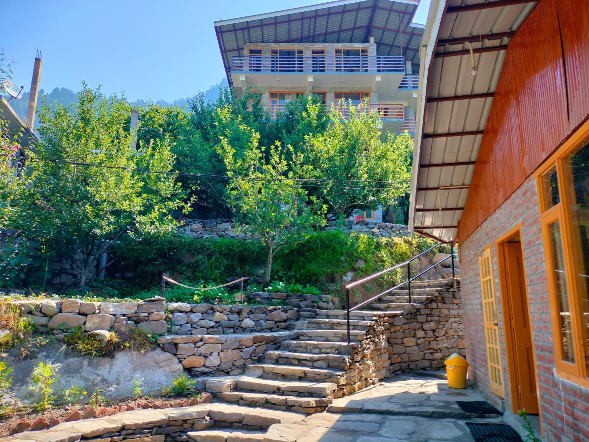 Lotus Retreat Villa Manāli Dış mekan fotoğraf